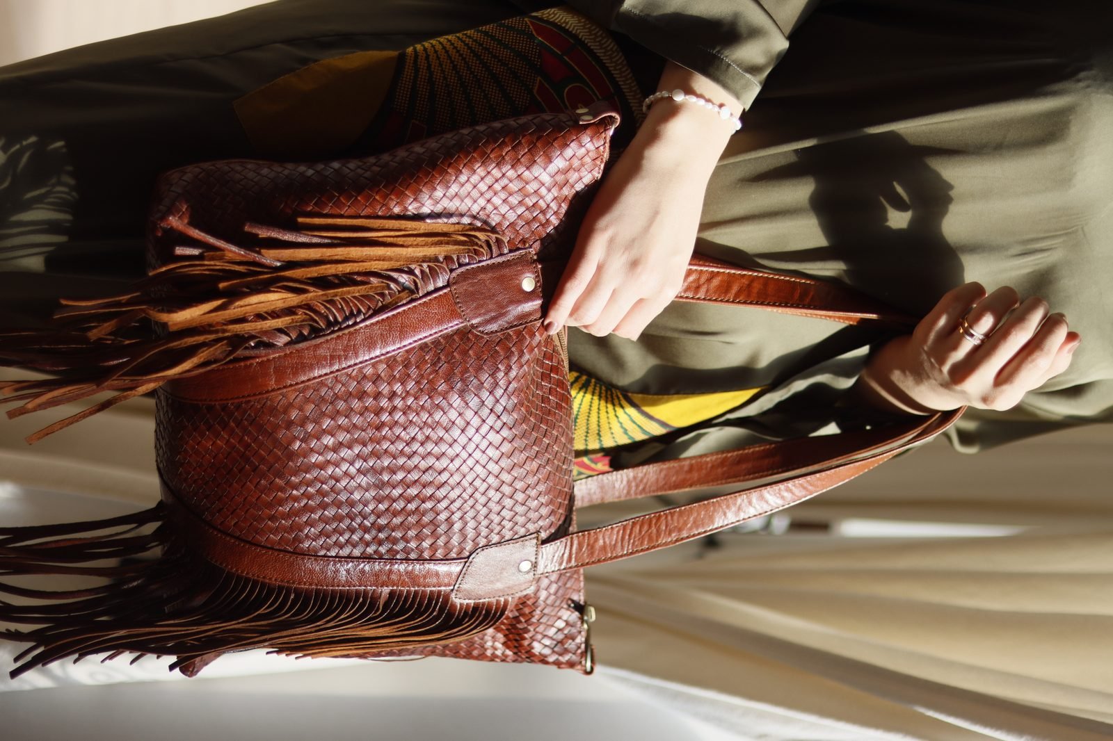 Sac à bandoulière en cuir marocain